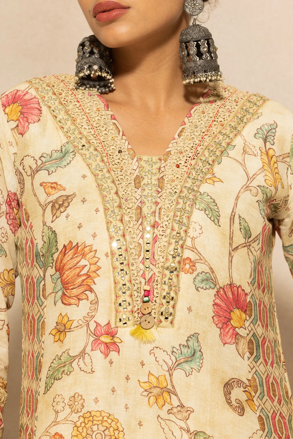 Beige Embellished A-line Kurta 3 Pcs Set - Image 4