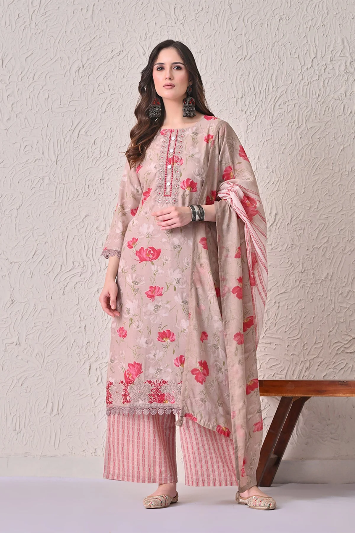 Beige Floral Printed Kurta 3 Pcs Set