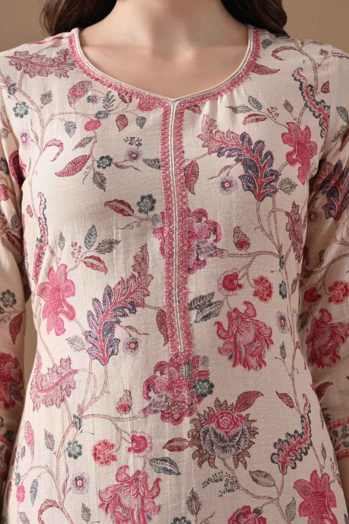 Beige Floral Printed Kurta 3 Pcs Set - Image 4