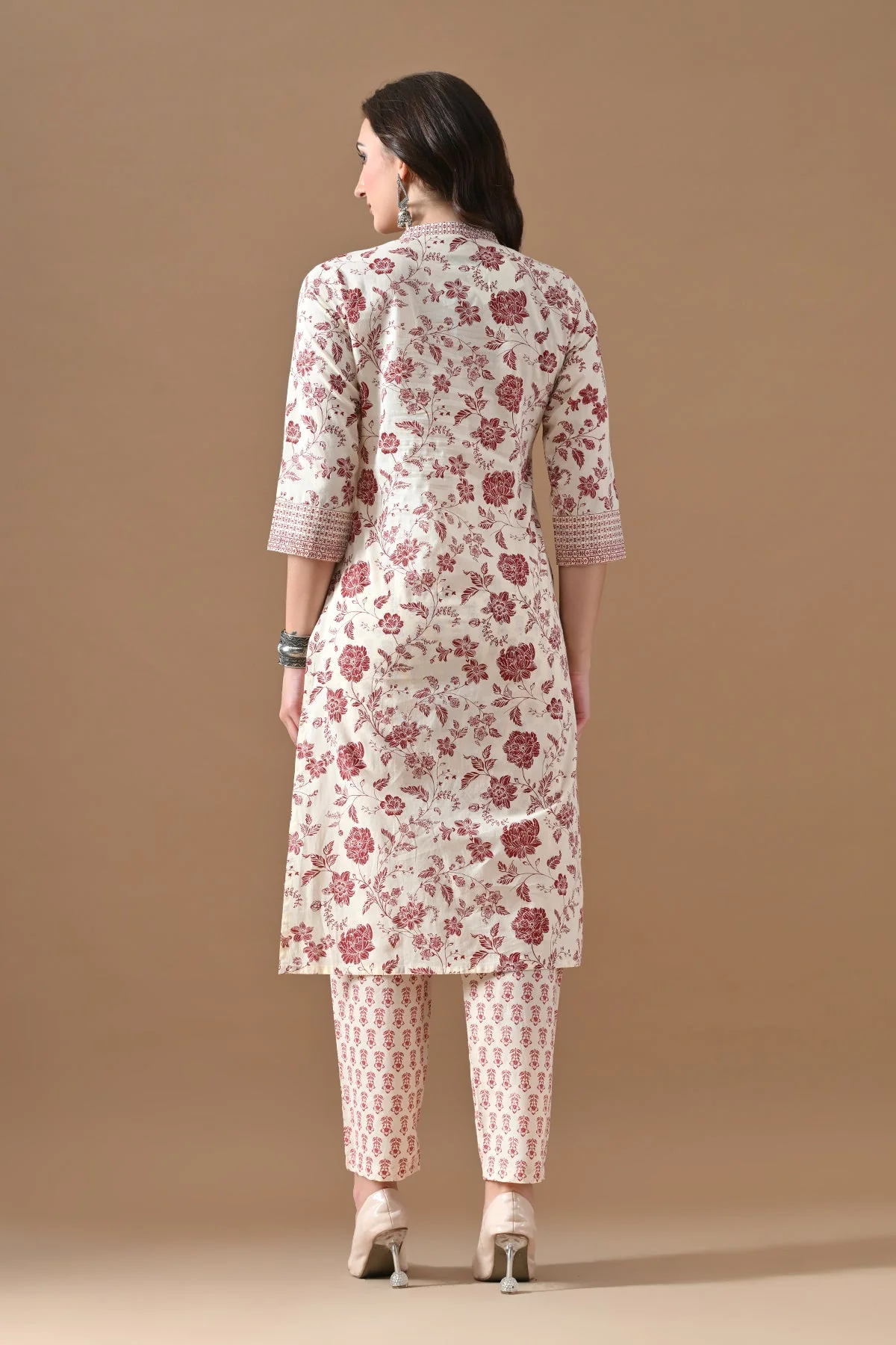 Beige Printed Kurta 2 Pcs Set - Image 5