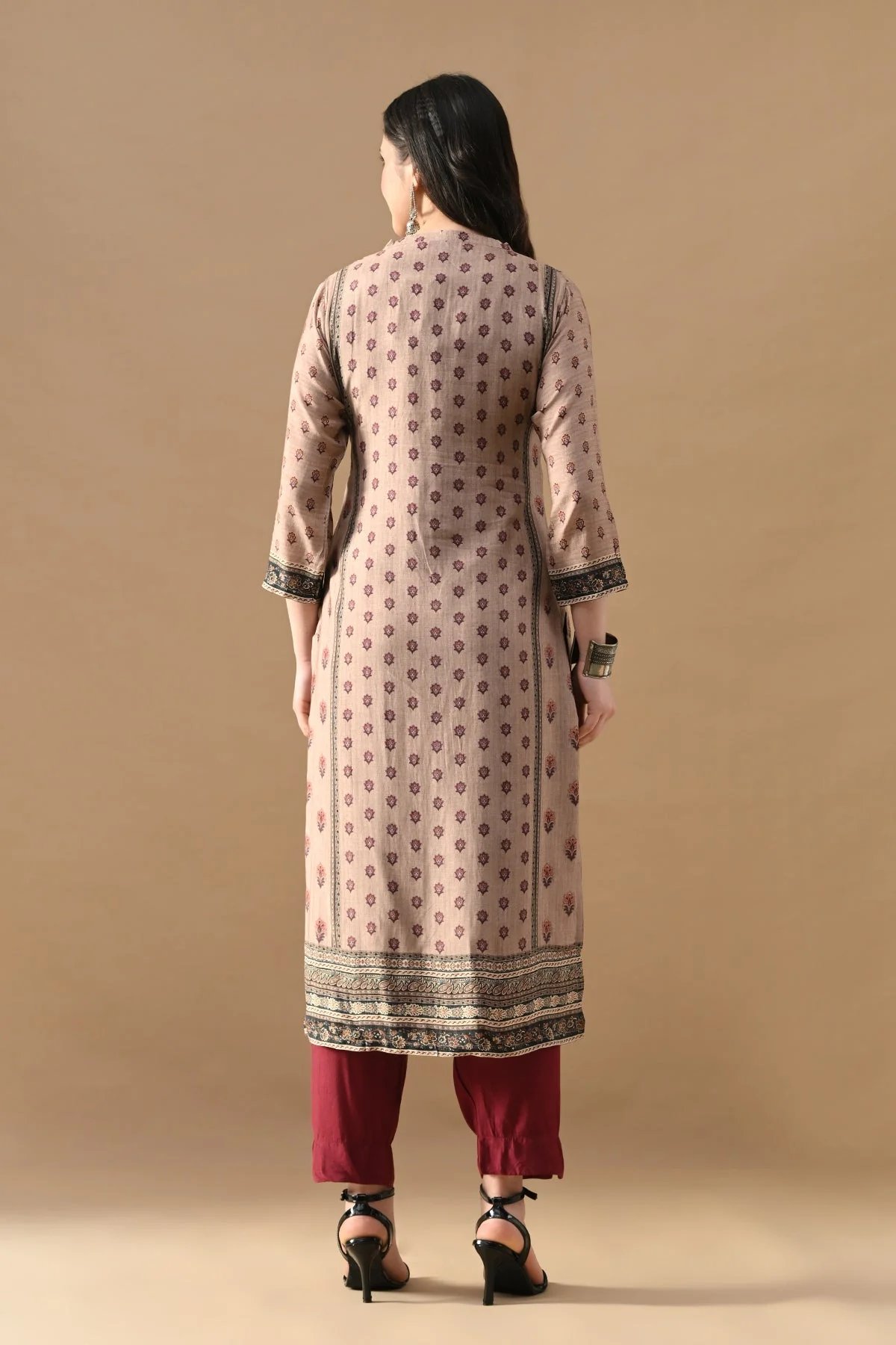 Beige Printed Kurta 3 Pcs Set - Image 5