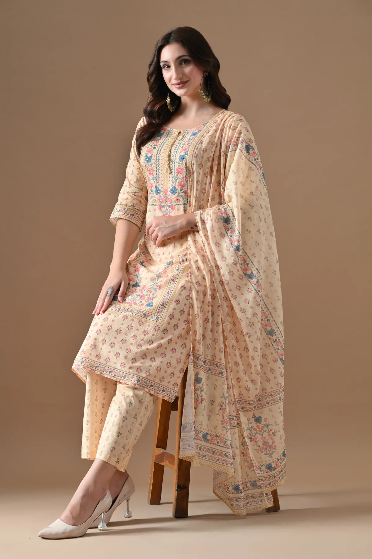 Beige Printed Kurta 3 Pcs Set - Image 7