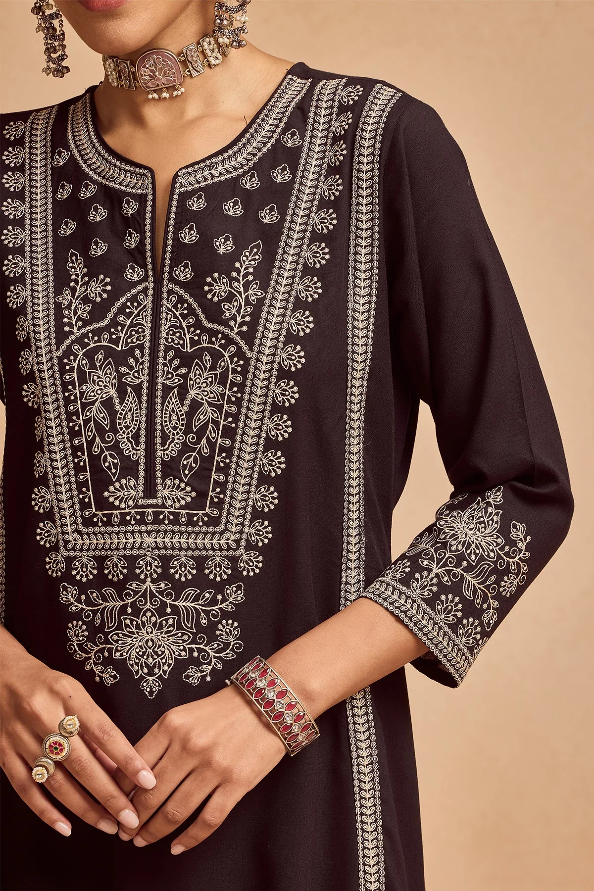Black Embroidered Kurta 2 Pcs Set - Image 4