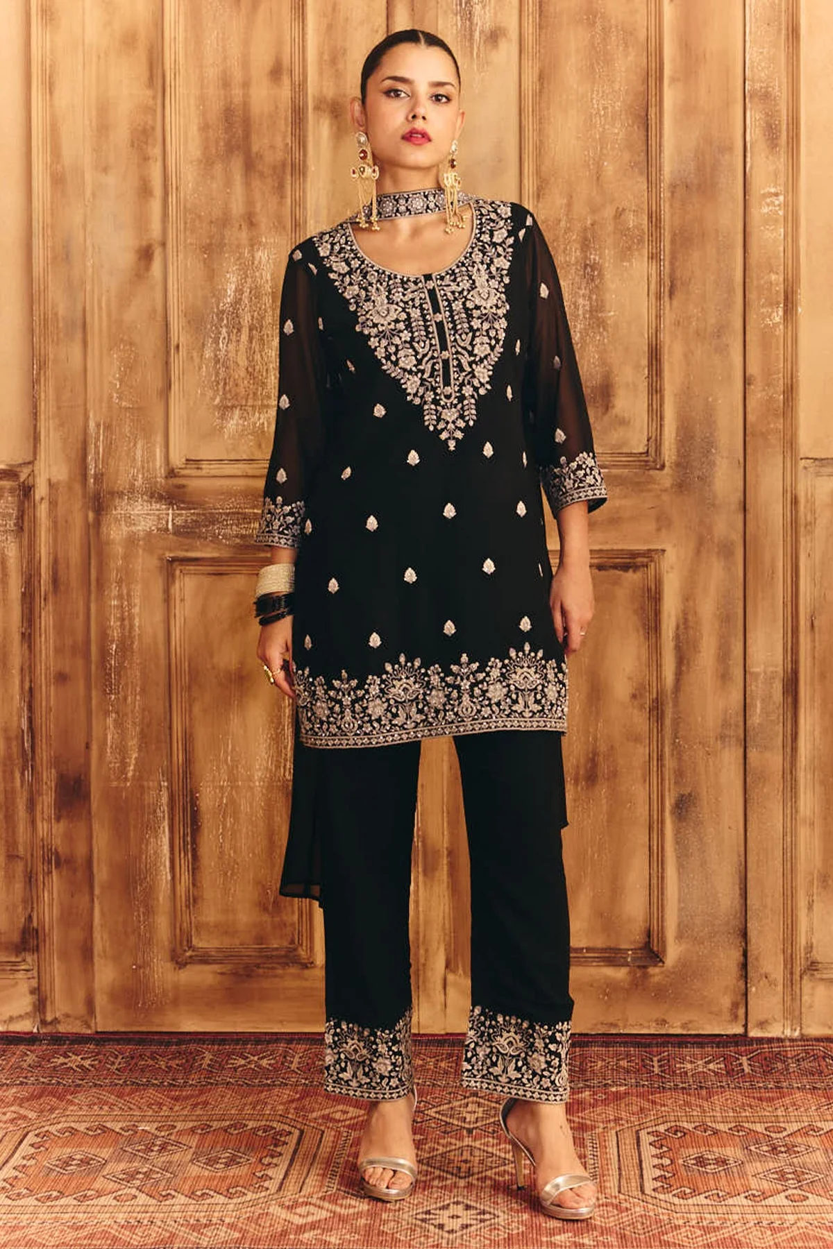 Black Embroidered Kurta 3 Pcs Set - Image 5