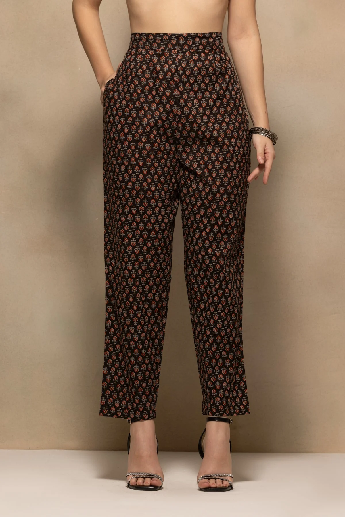 Black Floral Printed Kurta 3 Pcs Set - Image 4