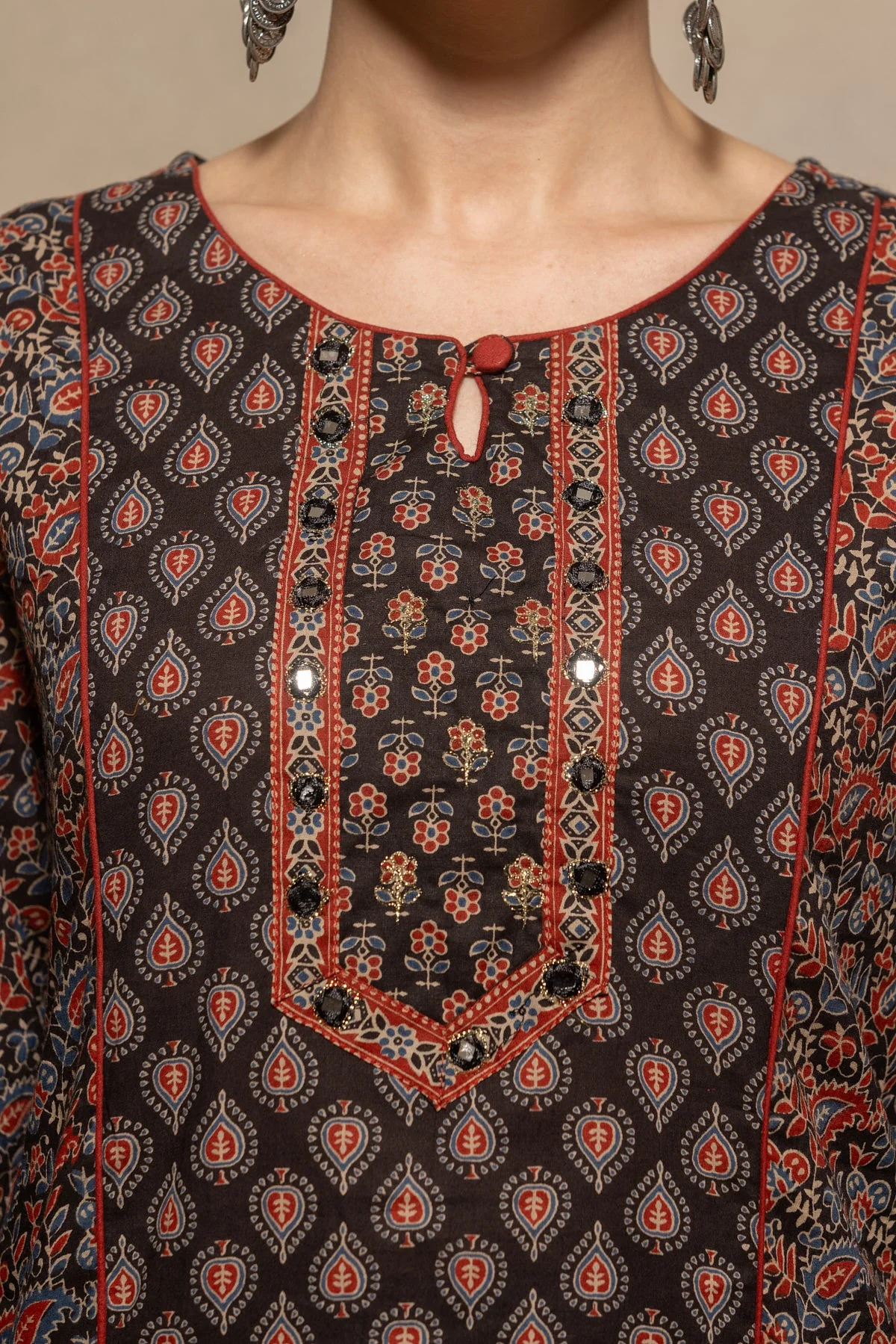 Black Floral Printed Kurta 3 Pcs Set - Image 4