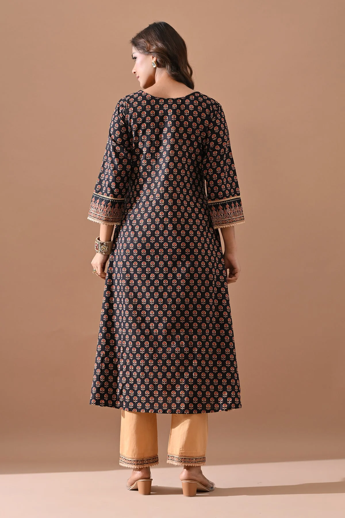 Black Printed A-line Kurta 2 Pcs Set - Image 5