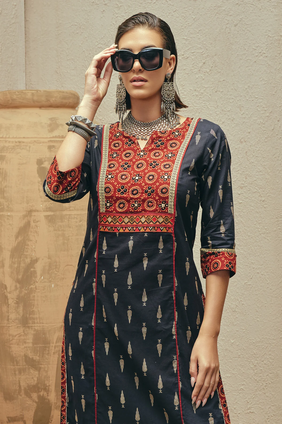 Black Printed Kurta - Image 4