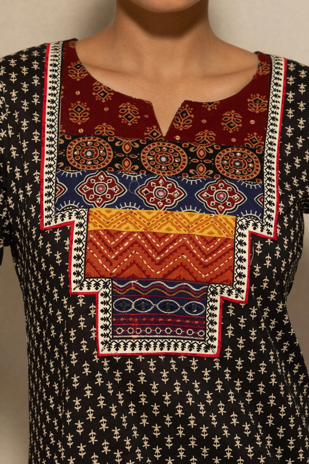 Black Printed Kurta - Image 4