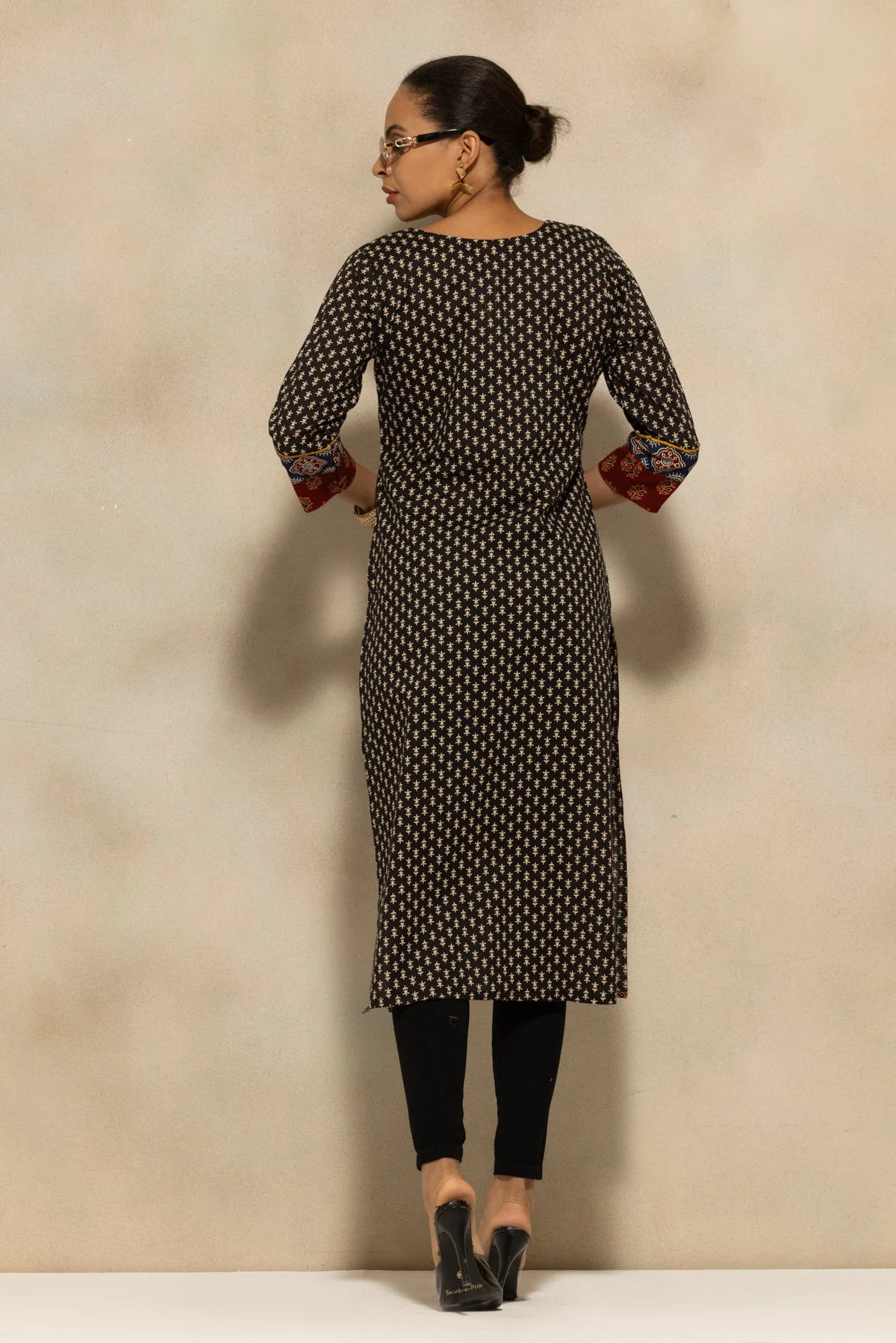 Black Printed Kurta - Image 5