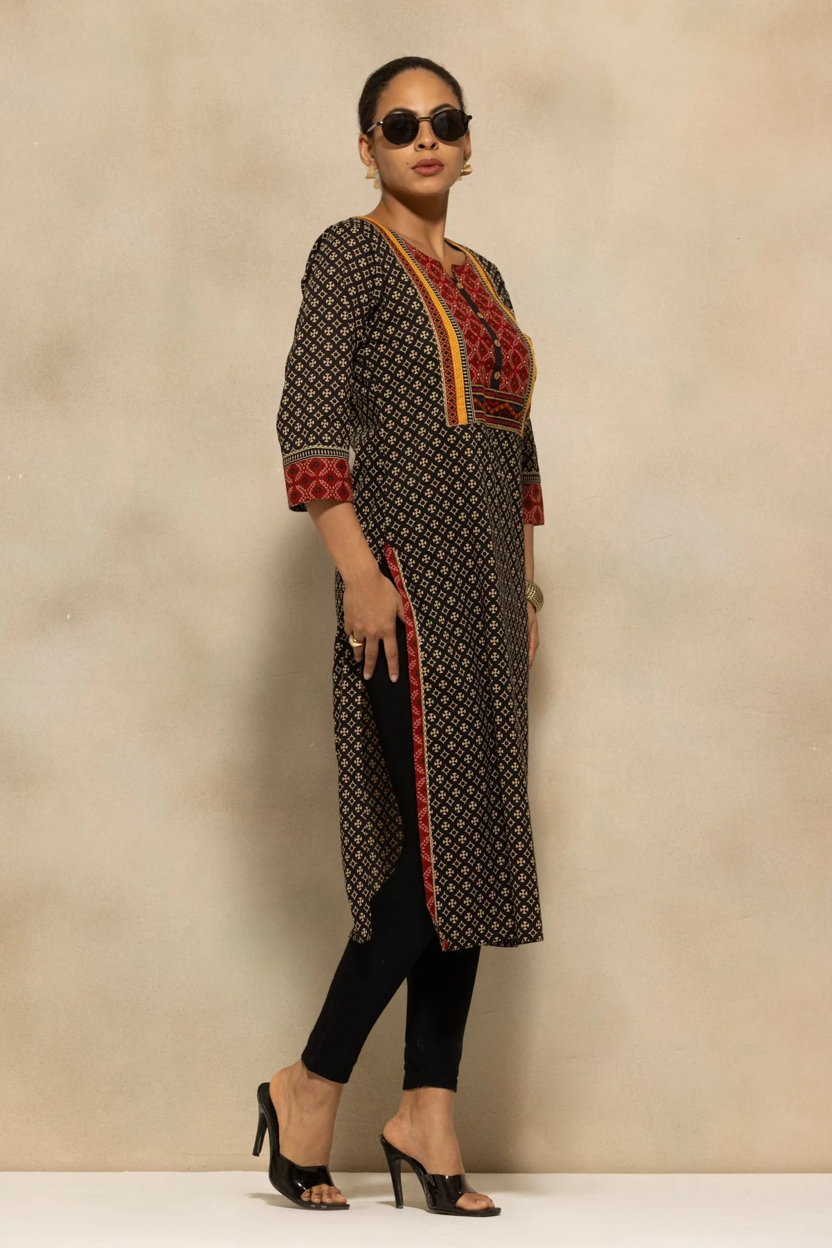 Black Printed Kurta - Image 3