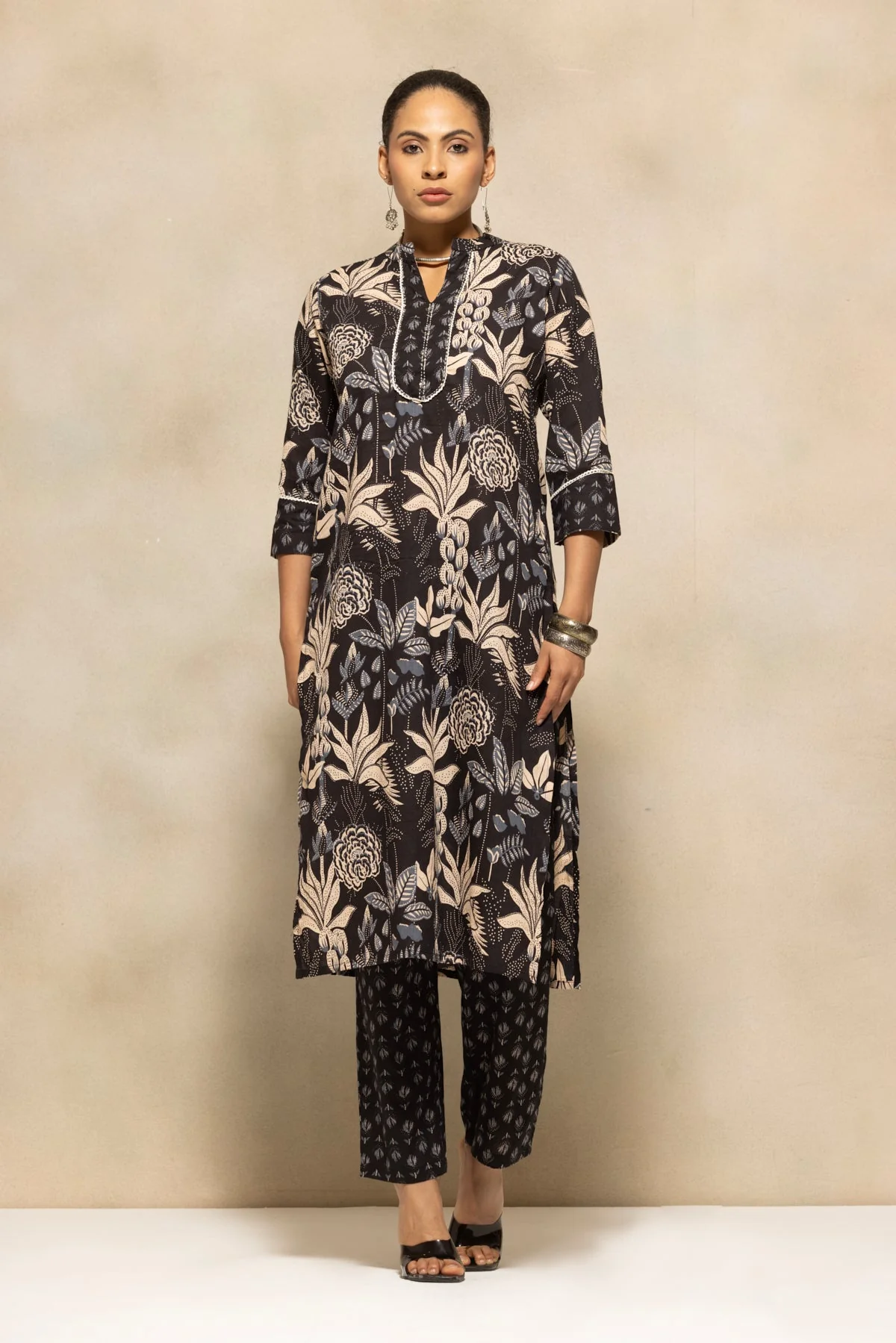 Black Printed Kurta 3 Pcs Set - Image 2