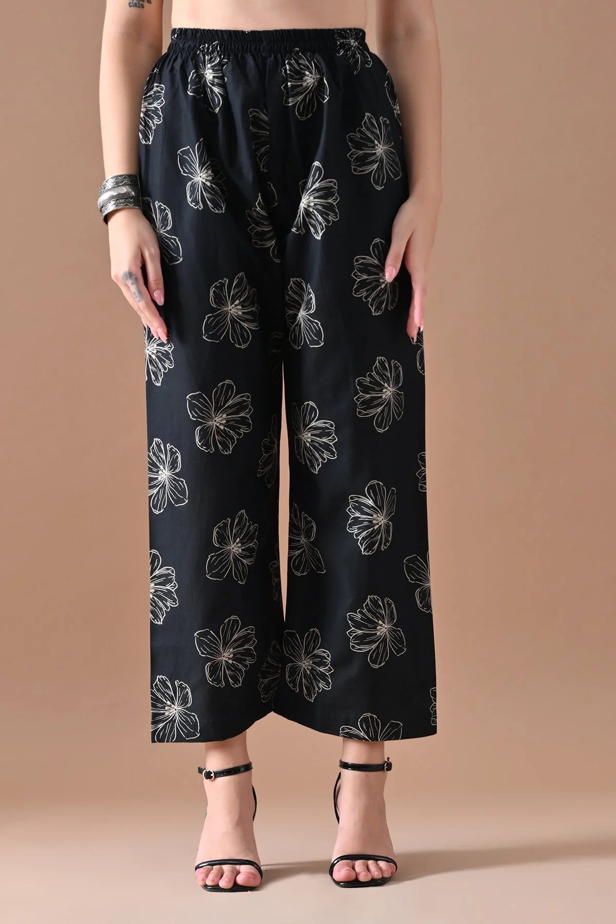 Black Printed Kurta 2 Pcs Set - Image 6
