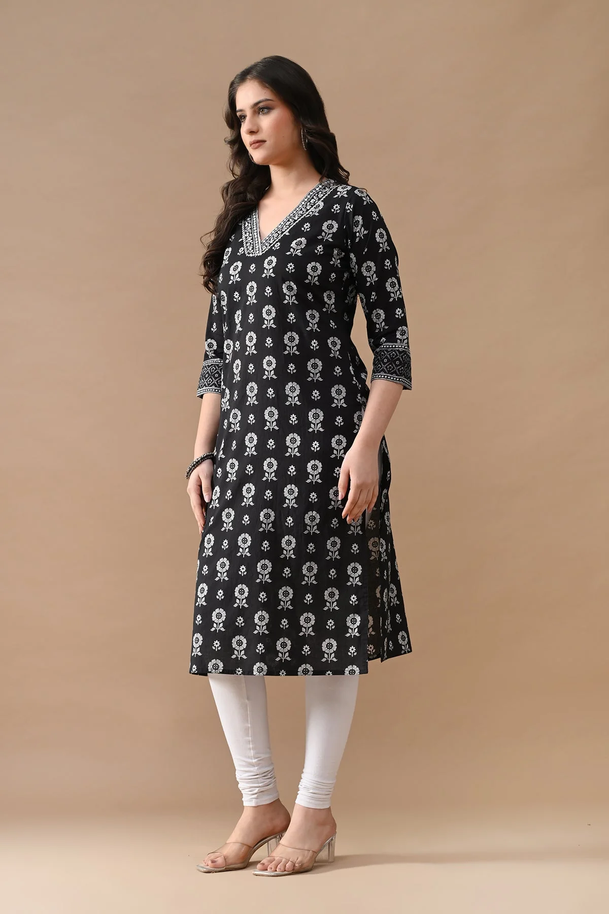 Black Printed Straight Kurta - Image 3
