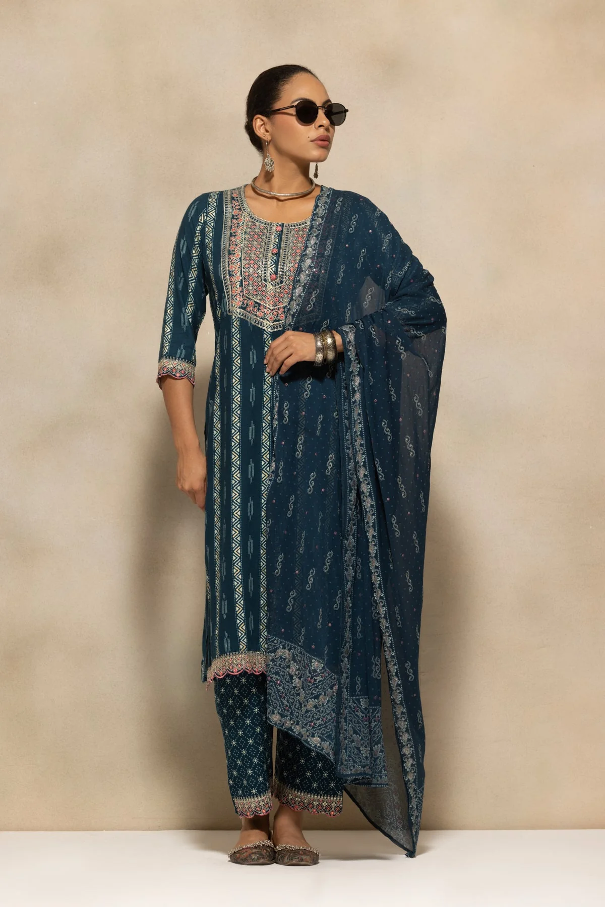 Blue Embroidered Kurta 3 Pcs Set