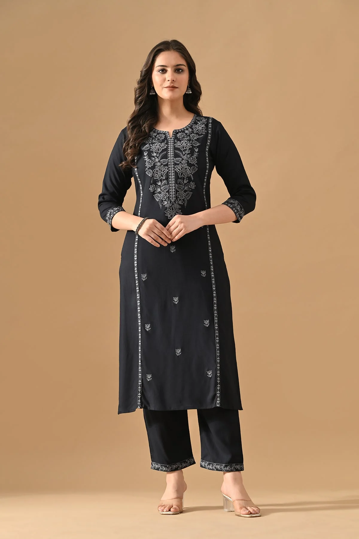 Blue Embroidered Kurta 2 Pcs Set