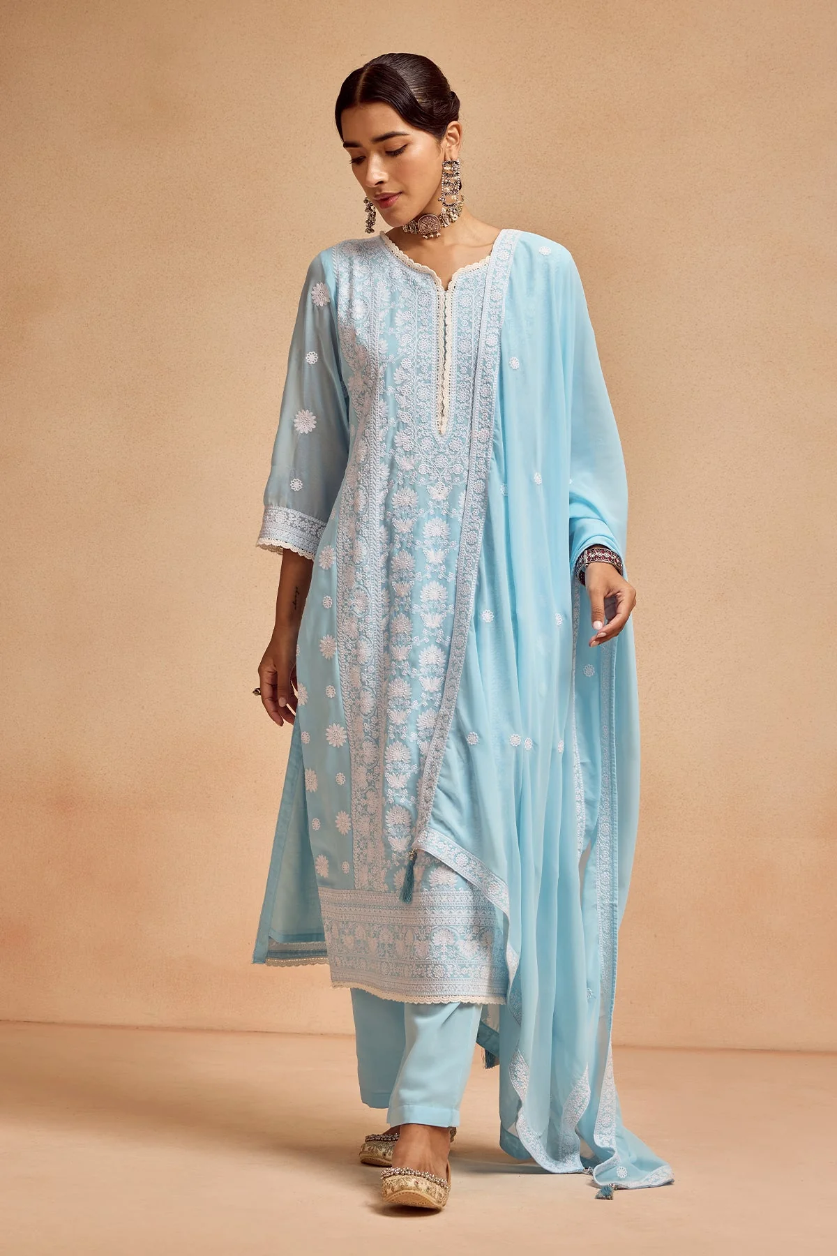 Blue Embroidered Kurta 3 Pcs Set - Image 2