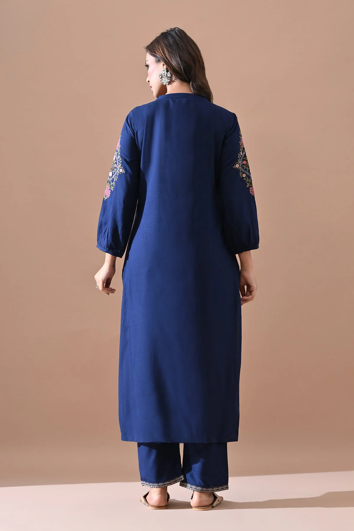 Blue Embroidered Kurta 2 Pcs Set - Image 5