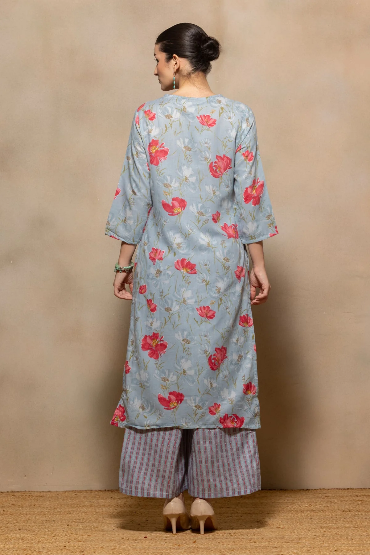 Blue Floral Printed Kurta 3 Pcs Set - Image 6