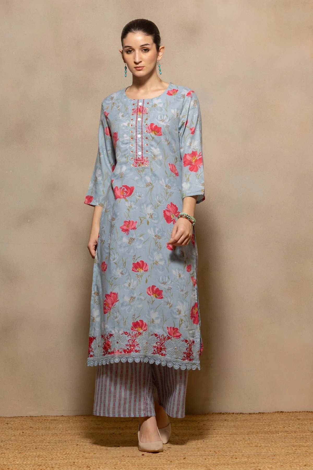 Blue Floral Printed Kurta 3 Pcs Set - Image 7