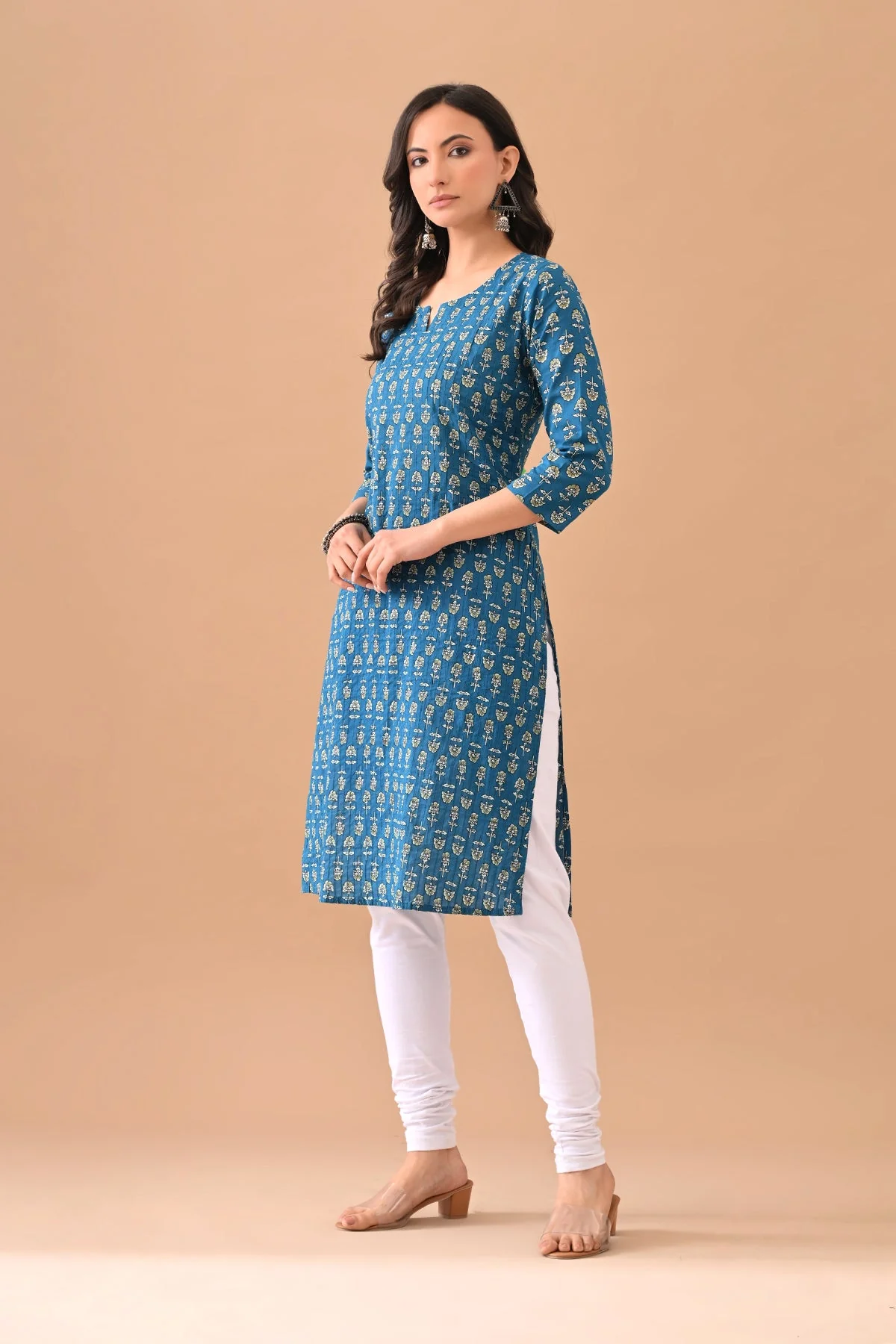Blue Printed Kurta - Image 2