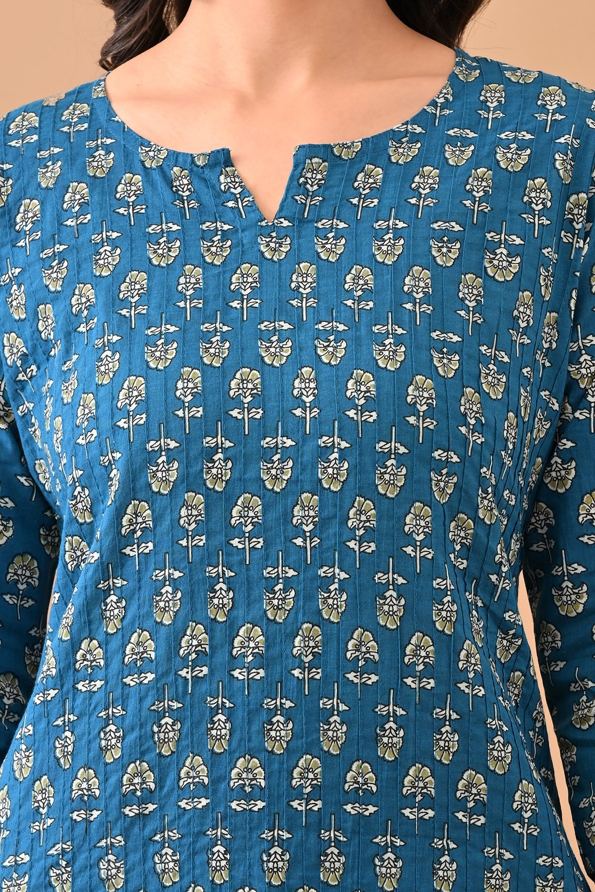 Blue Printed Kurta - Image 4