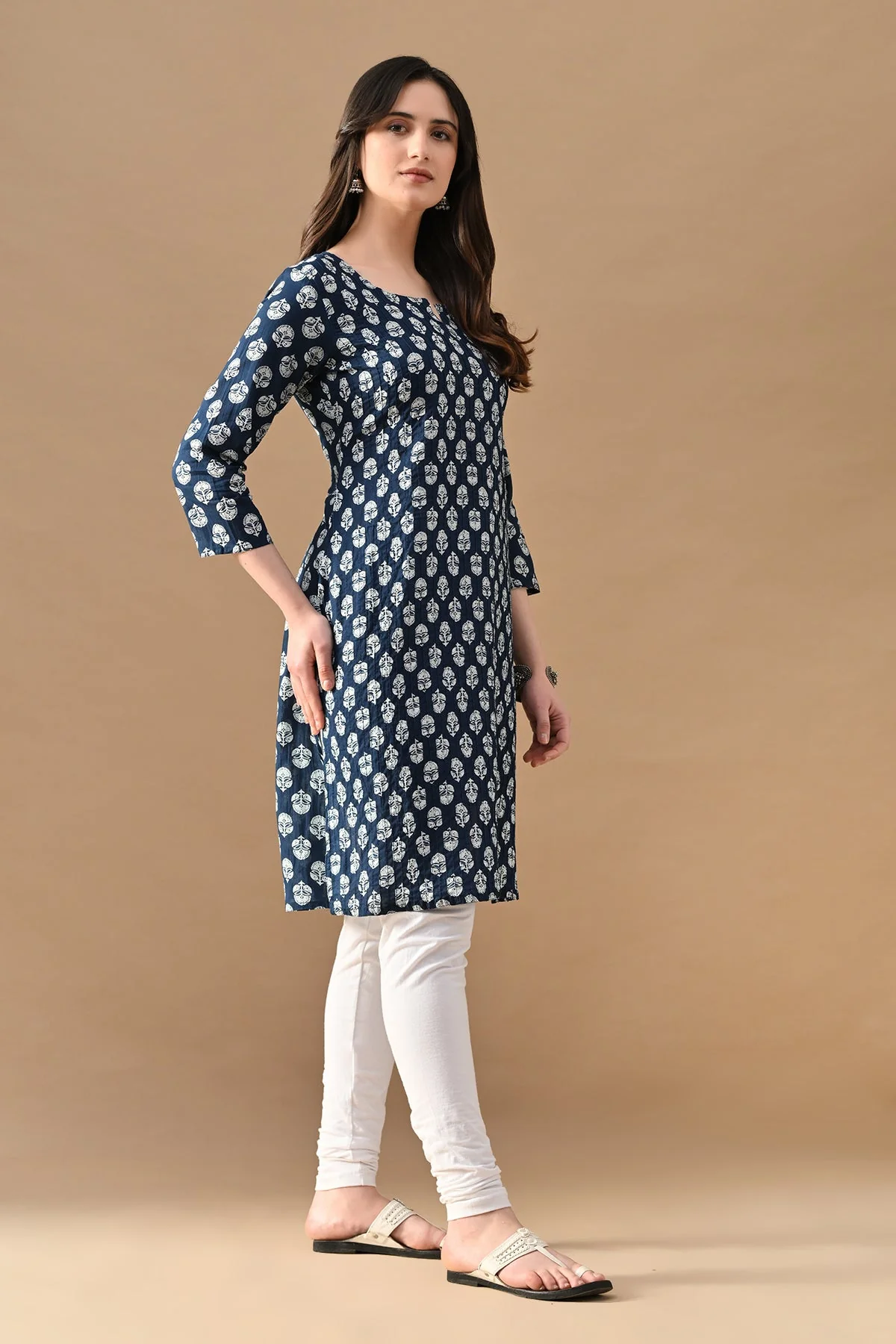 Blue Printed Kurta - Image 3