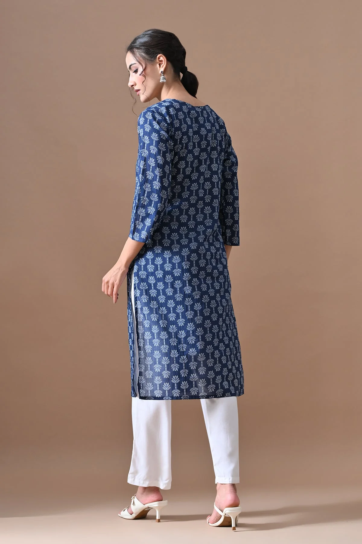 Blue Printed Kurta - Image 5