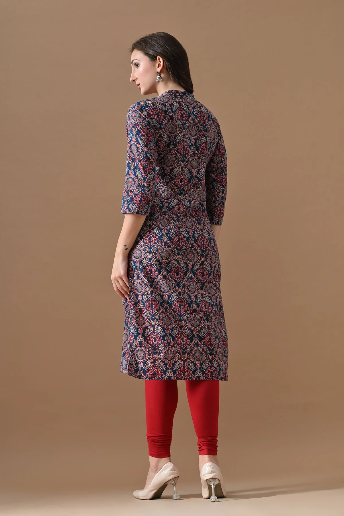 Blue Printed Kurta - Image 5