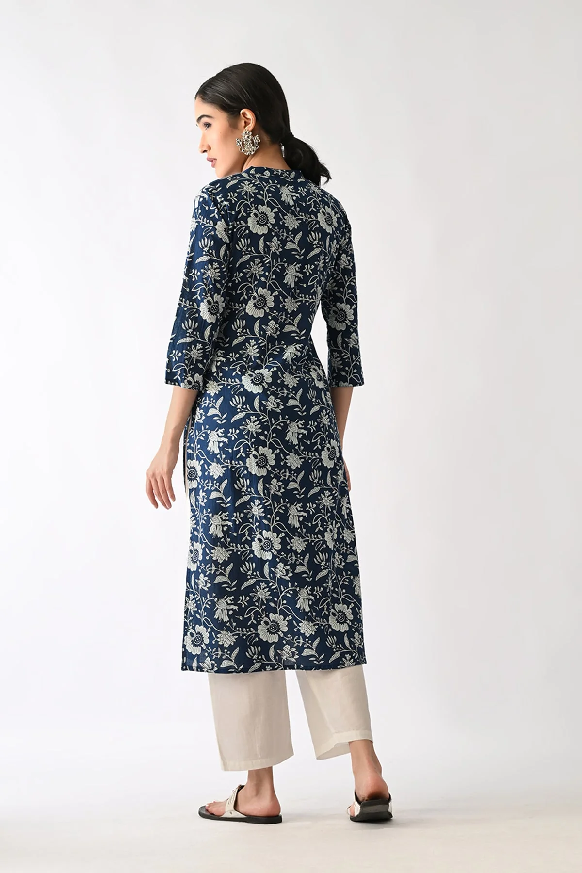 Blue Printed Kurta - Image 5