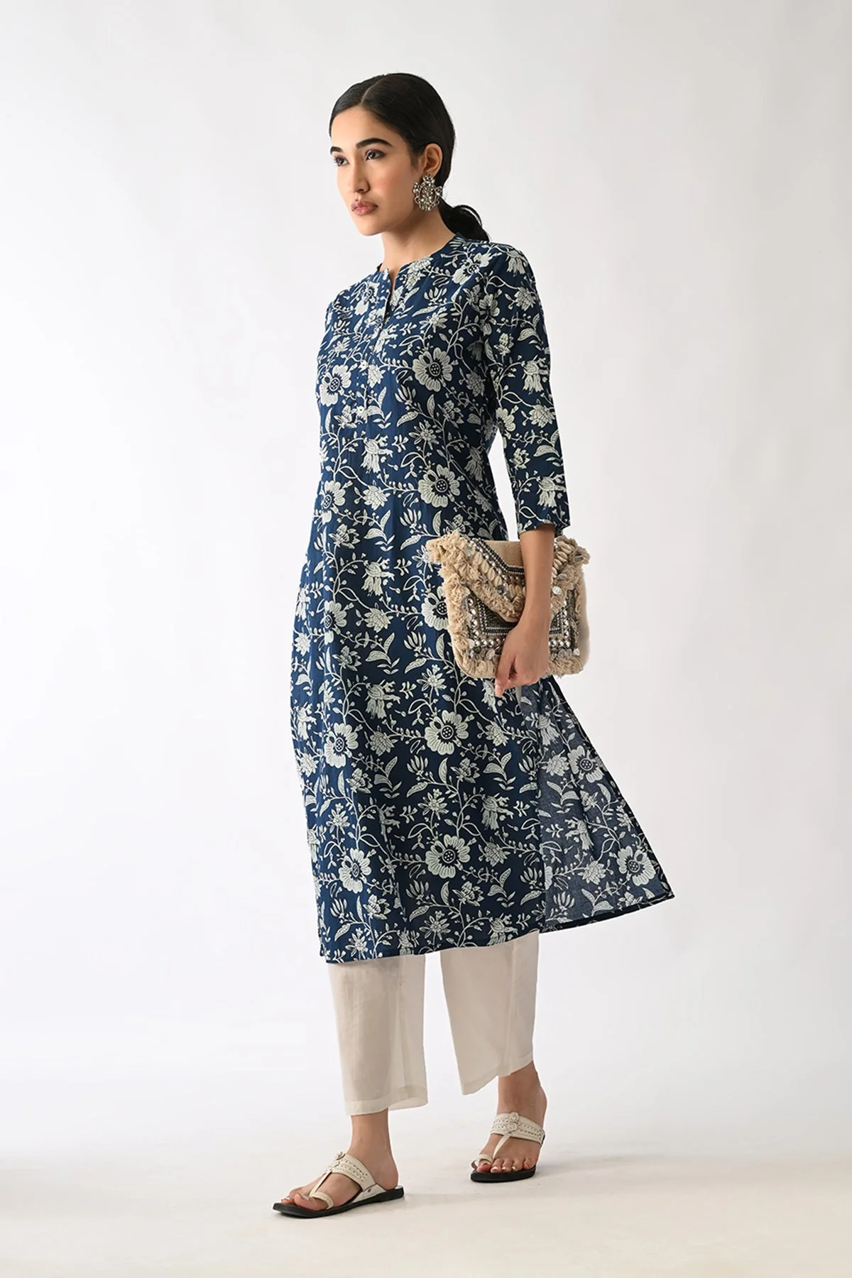 Blue Printed Kurta - Image 6