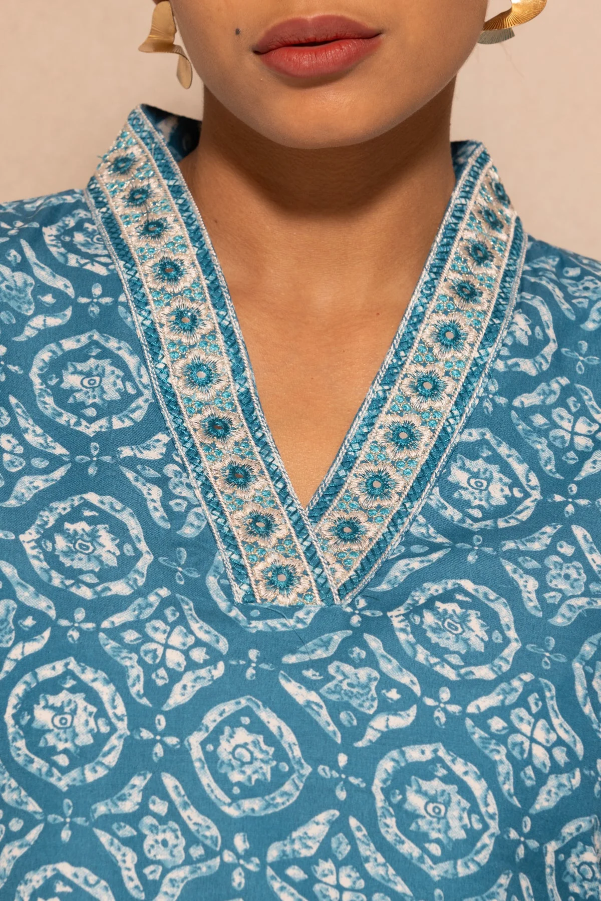 Blue Printed Kurta - Image 4