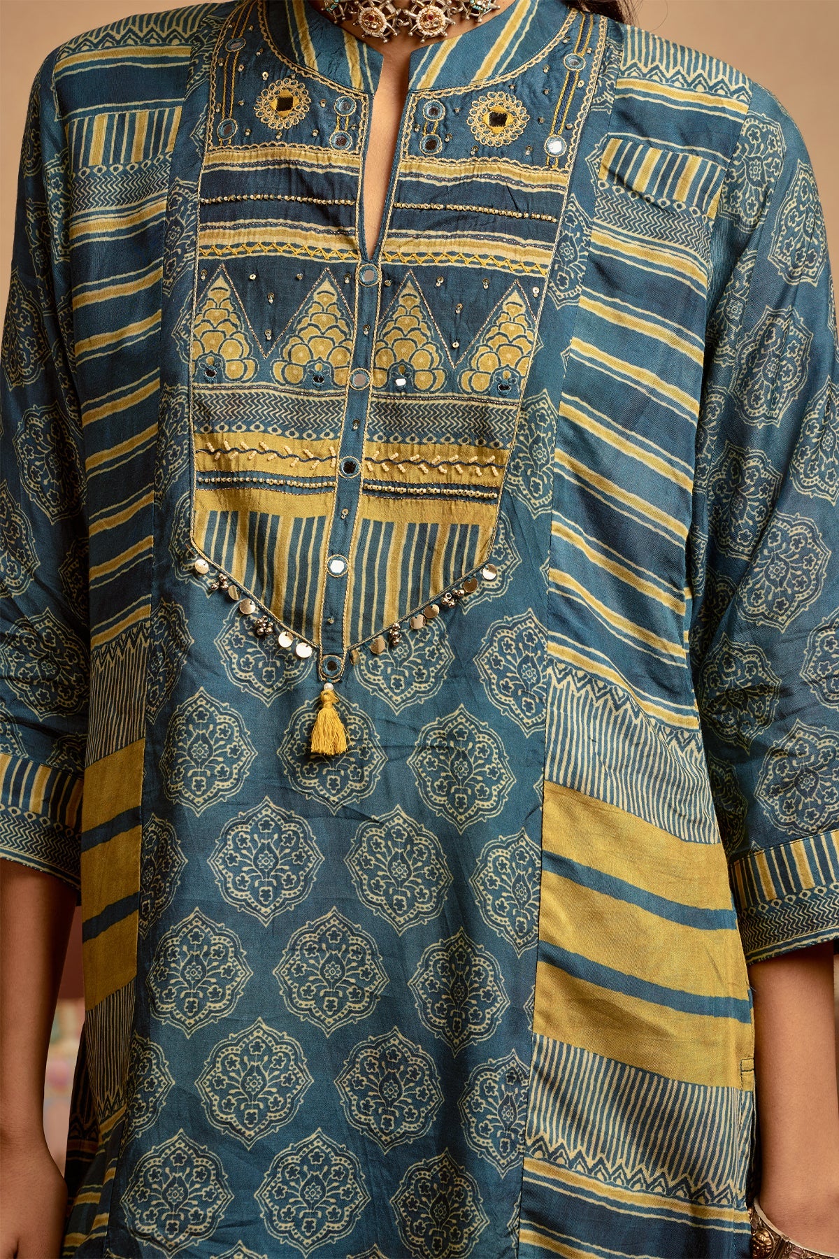 Blue Printed Kurta 3 Pcs Set - Image 4