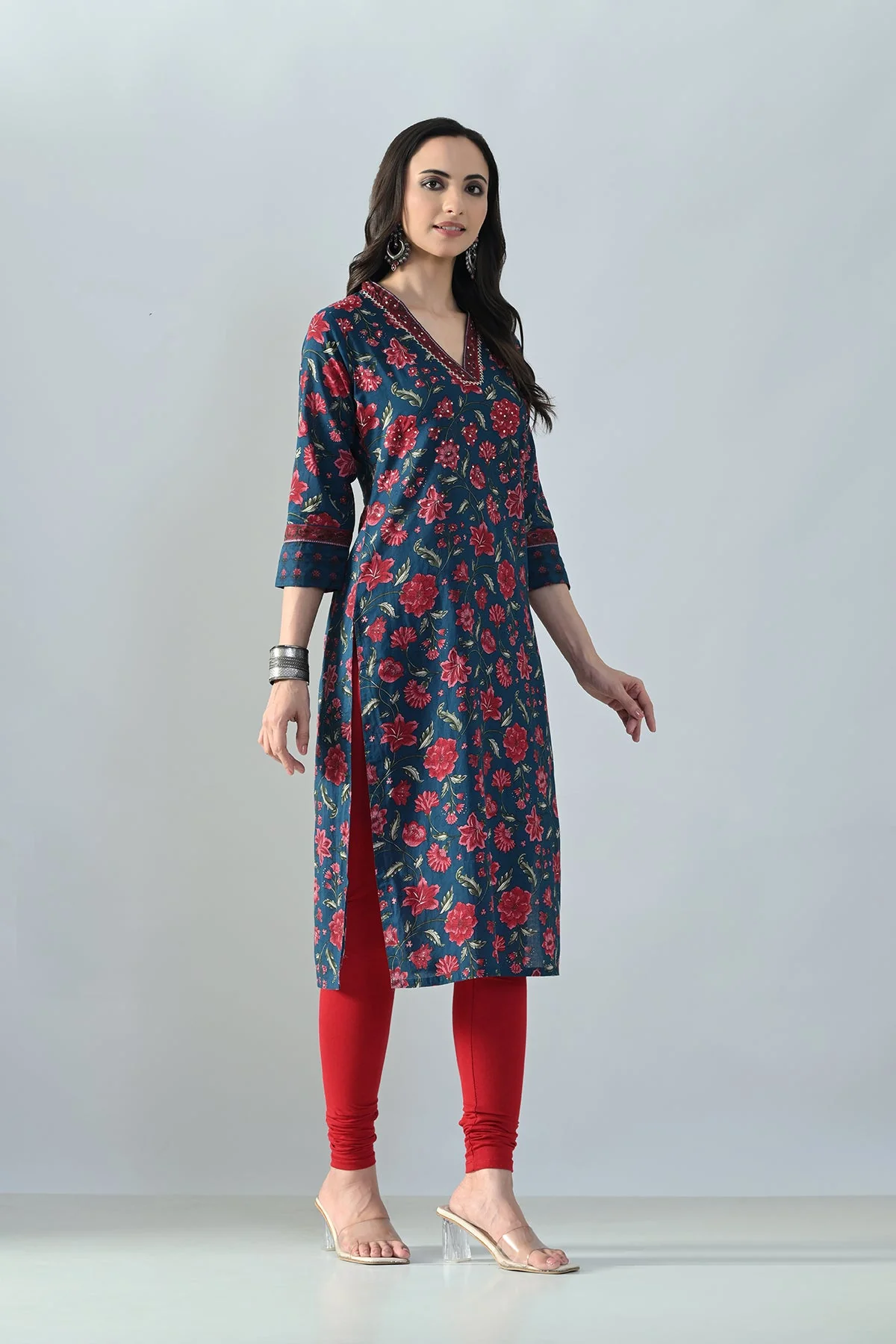 Blue Printed Kurta - Image 3