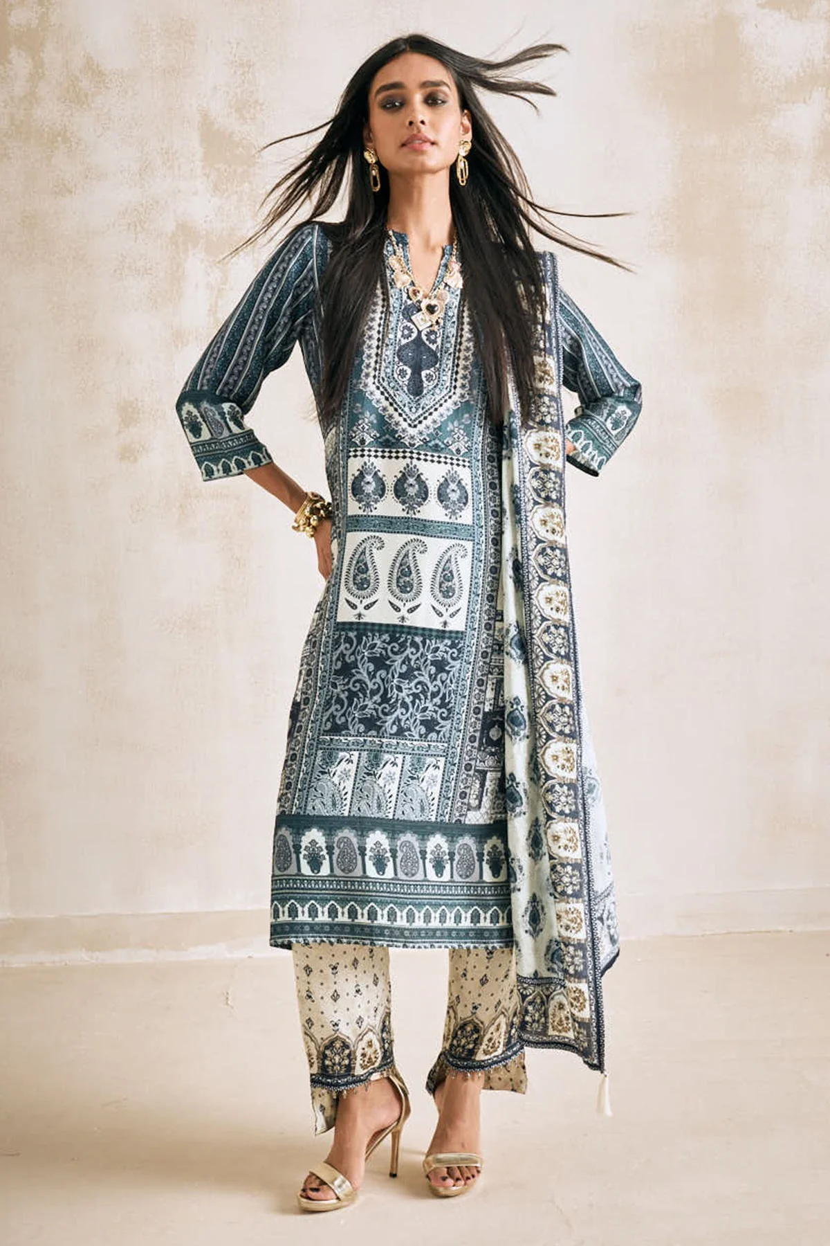 Blue Printed Kurta 3 Pcs Set - Image 5