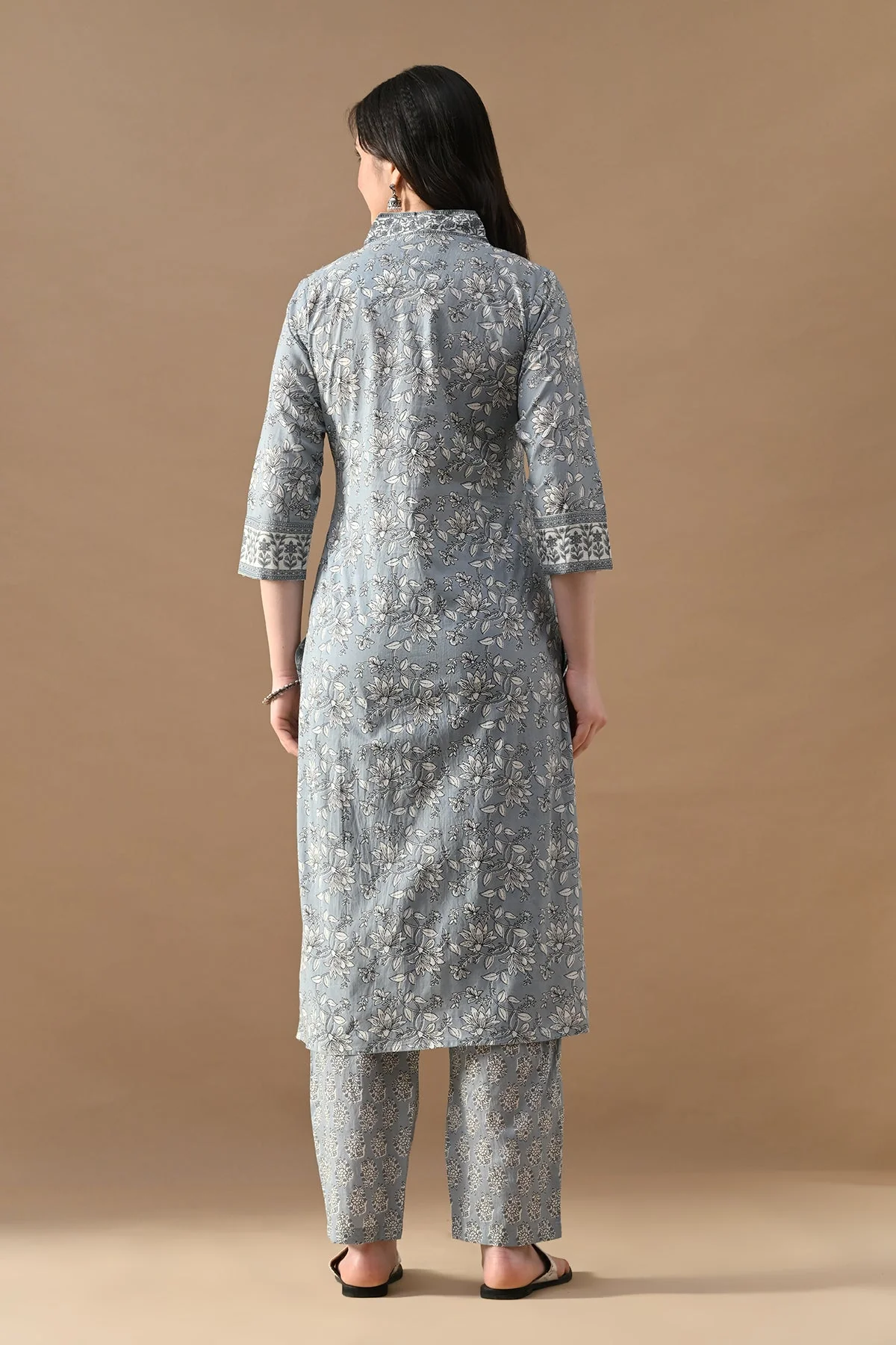Blue Printed Kurta 2 Pcs Set - Image 5