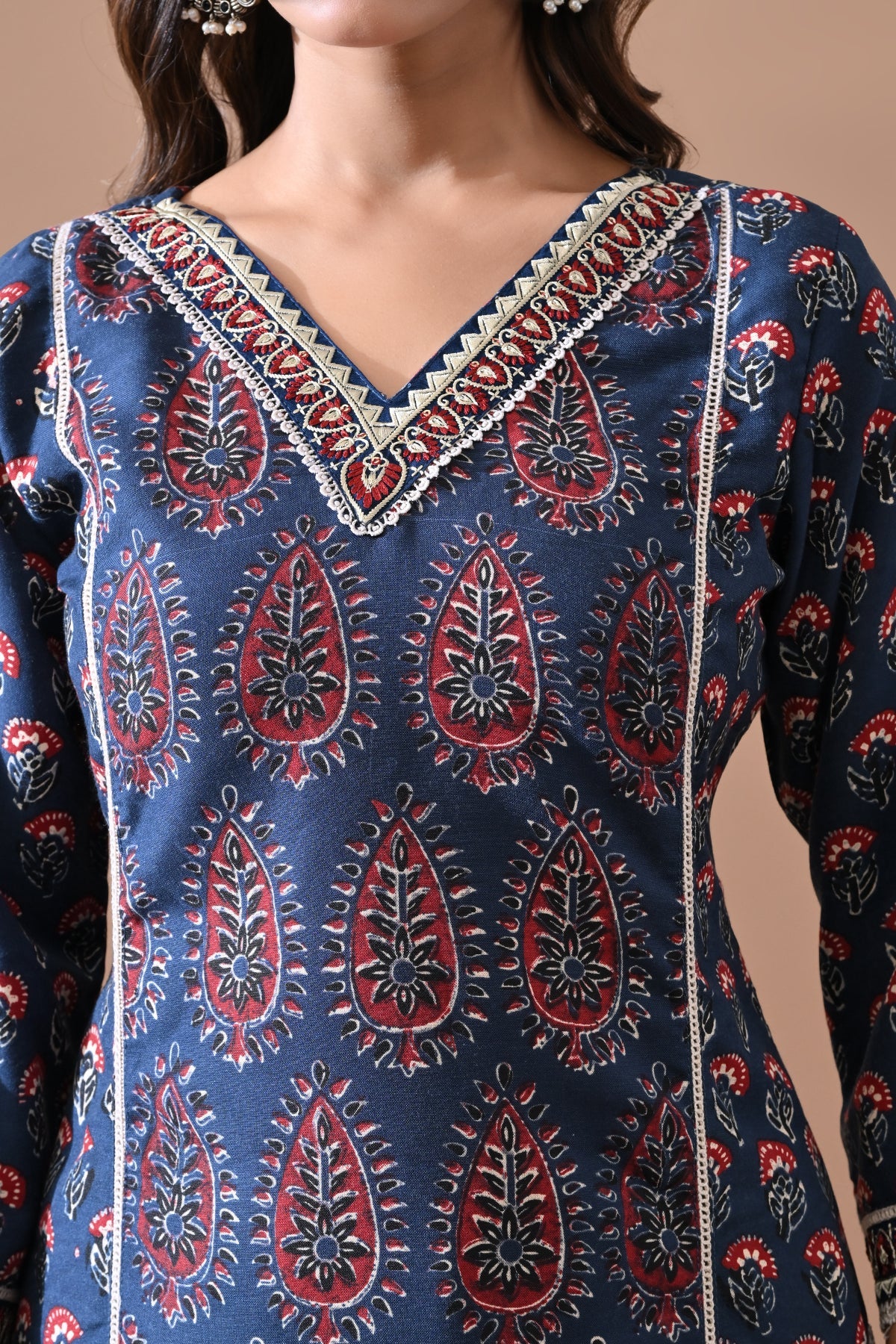 Blue Printed Kurta 2 Pcs Set - Image 4