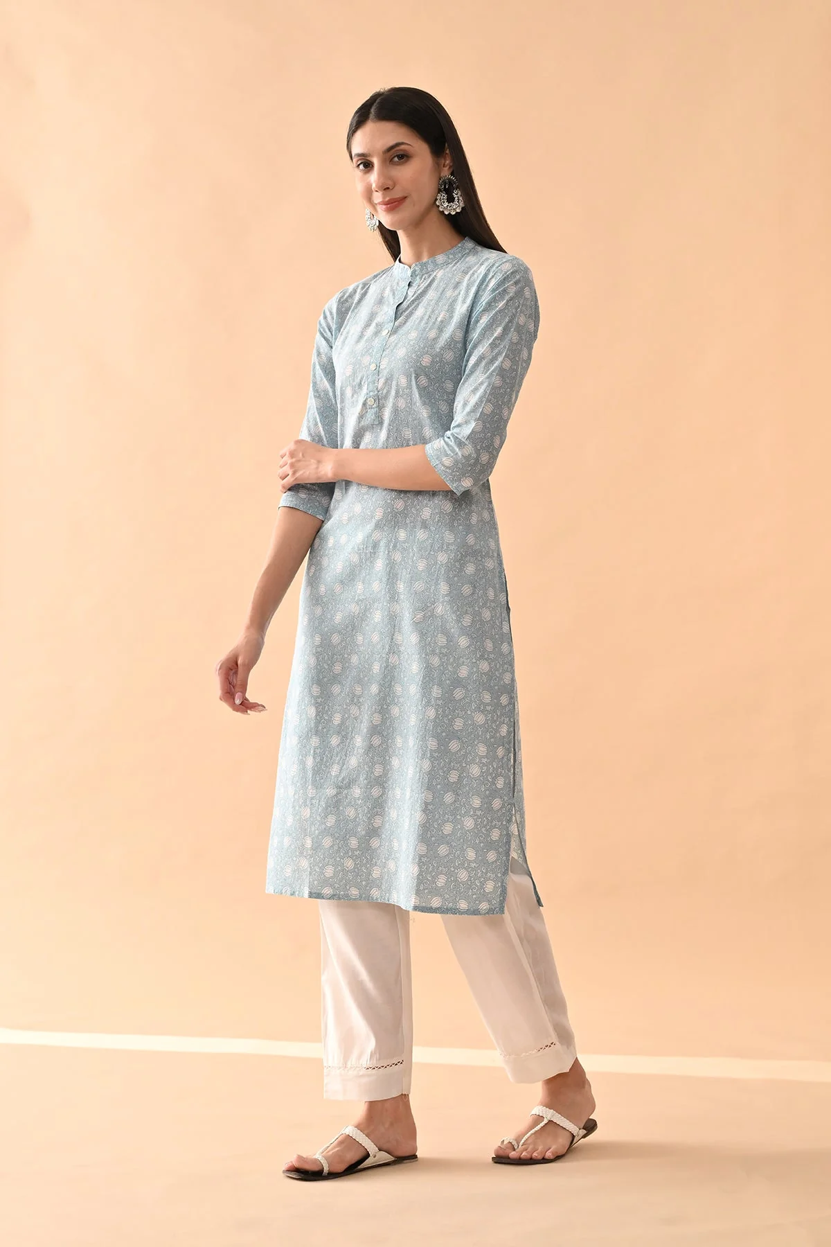 Blue Printed Straight Kurta - Image 3