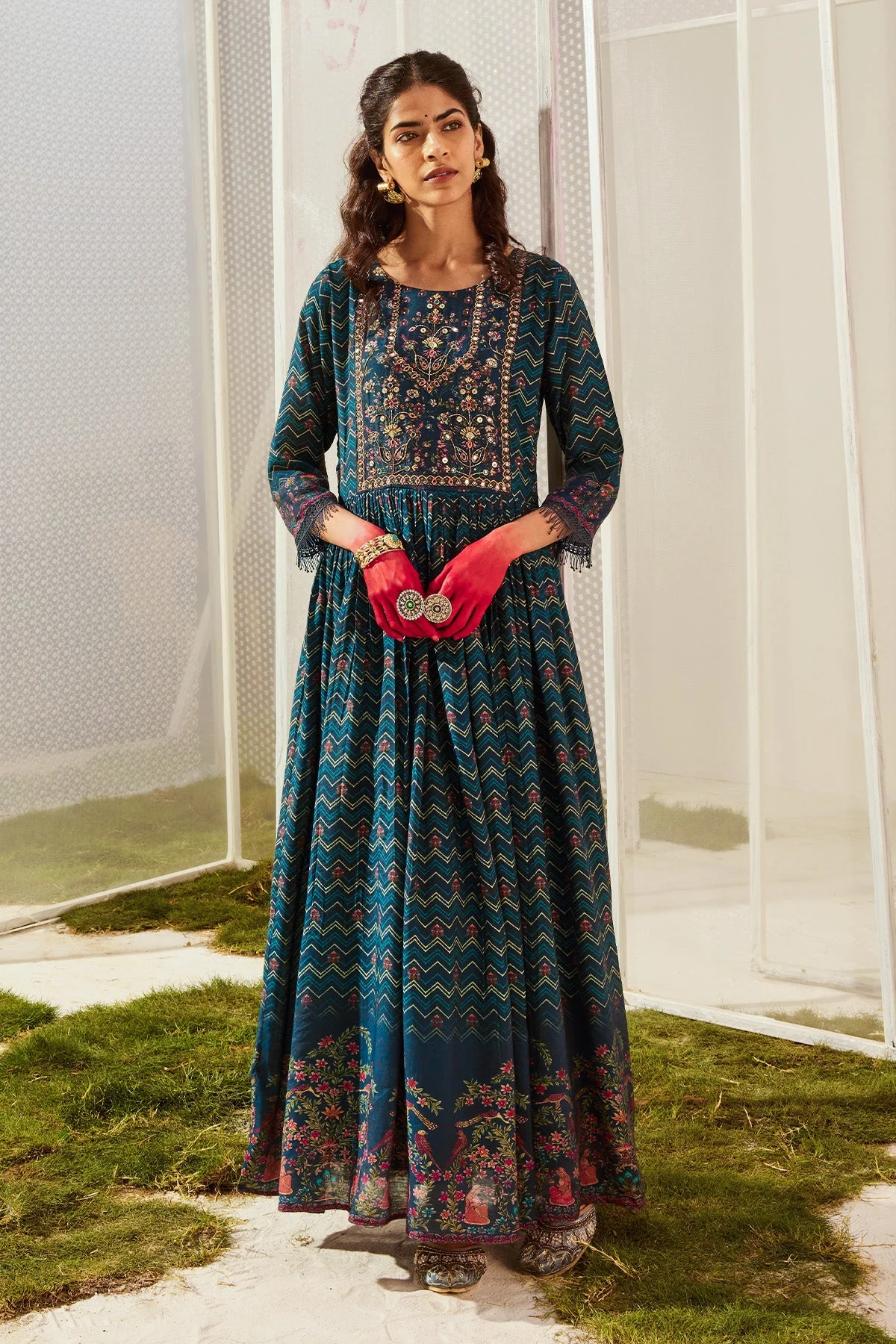Blue Yoke Printed Dress - Image 5