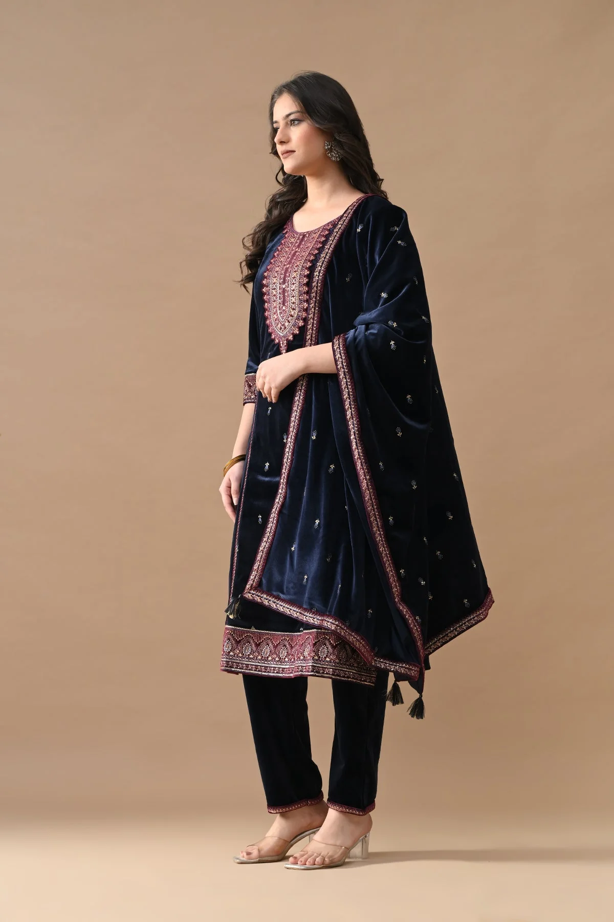 Blue Zari Embroidered Kurta 3 Pcs Set - Image 3