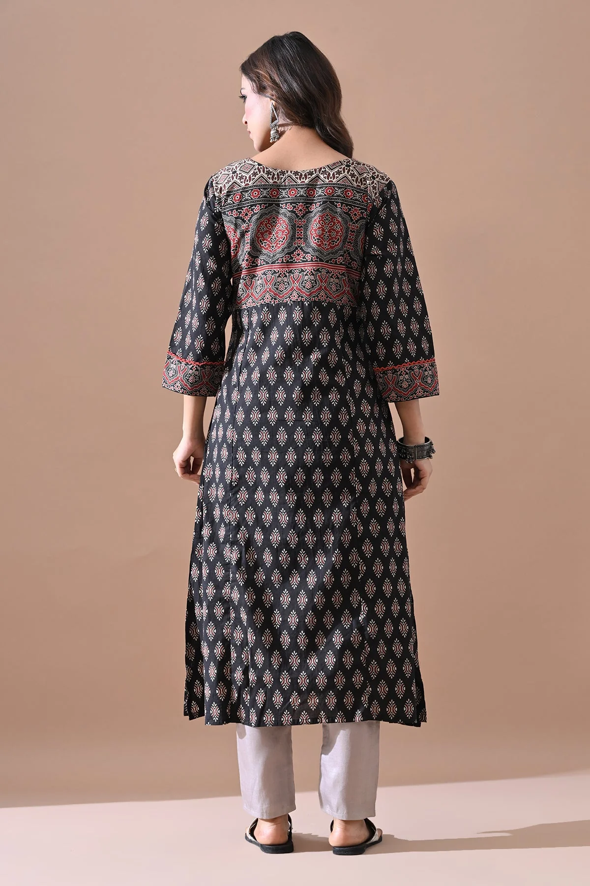 Brown Printed Kurta - Image 5
