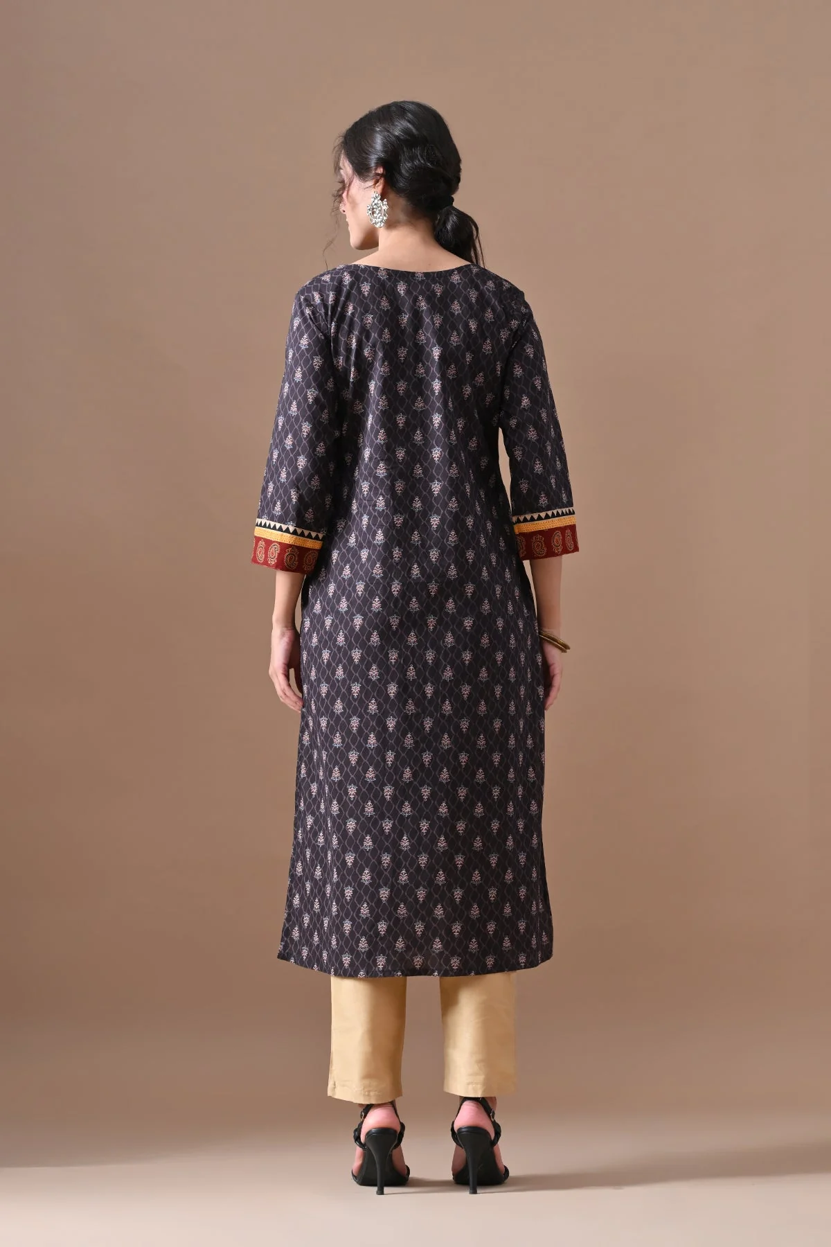 Brown Printed Kurta - Image 5