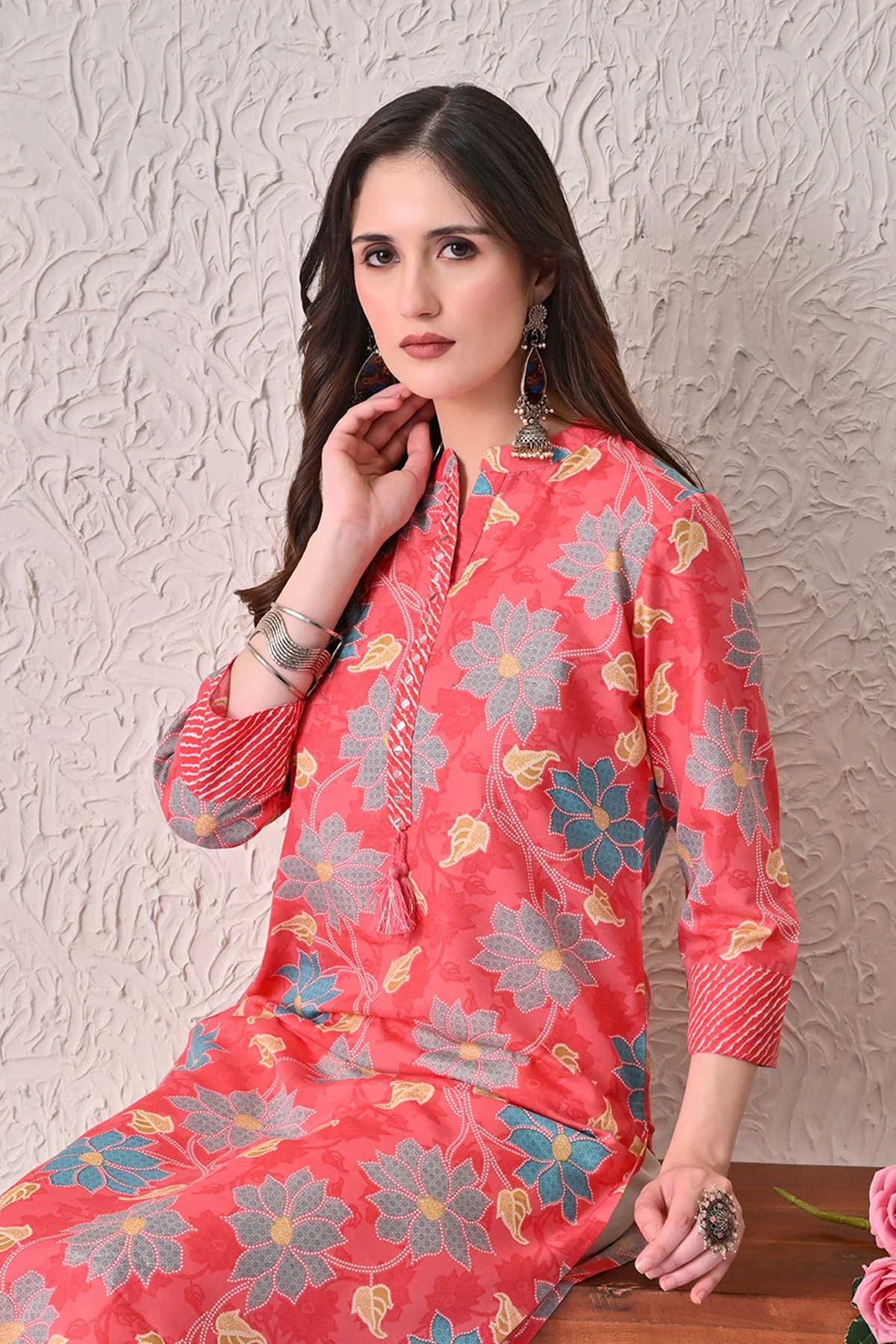 Coral Pink Floral Kurta - Image 7