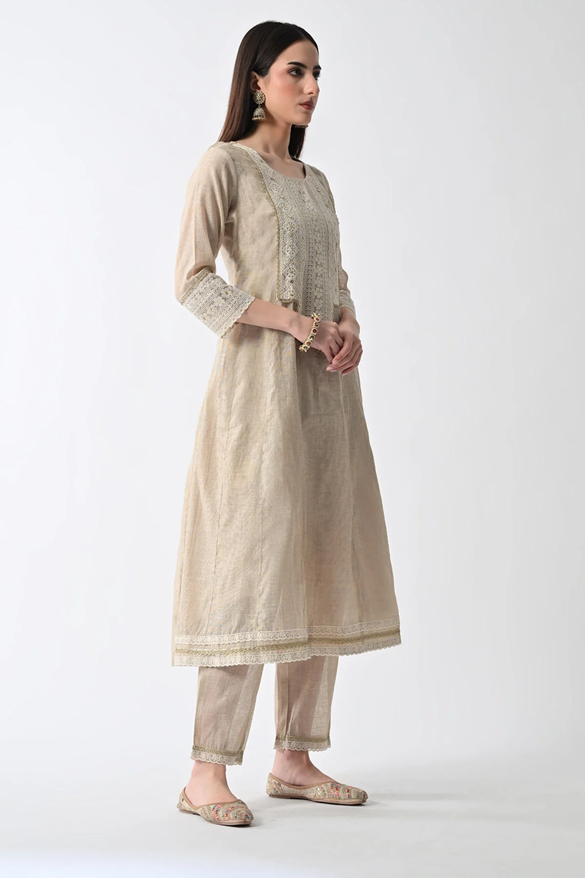 Cream Embellished Flared Kurta 3 Pcs Set - Image 6