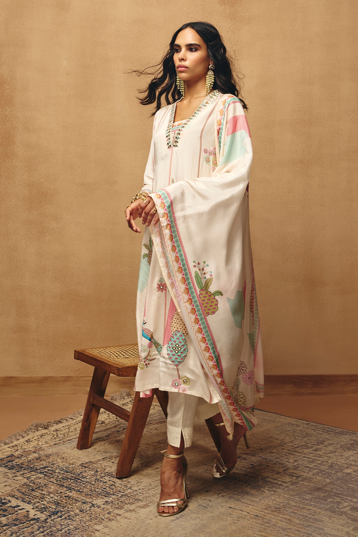 Cream Embellished Kurta 3 Pcs Set - Image 3
