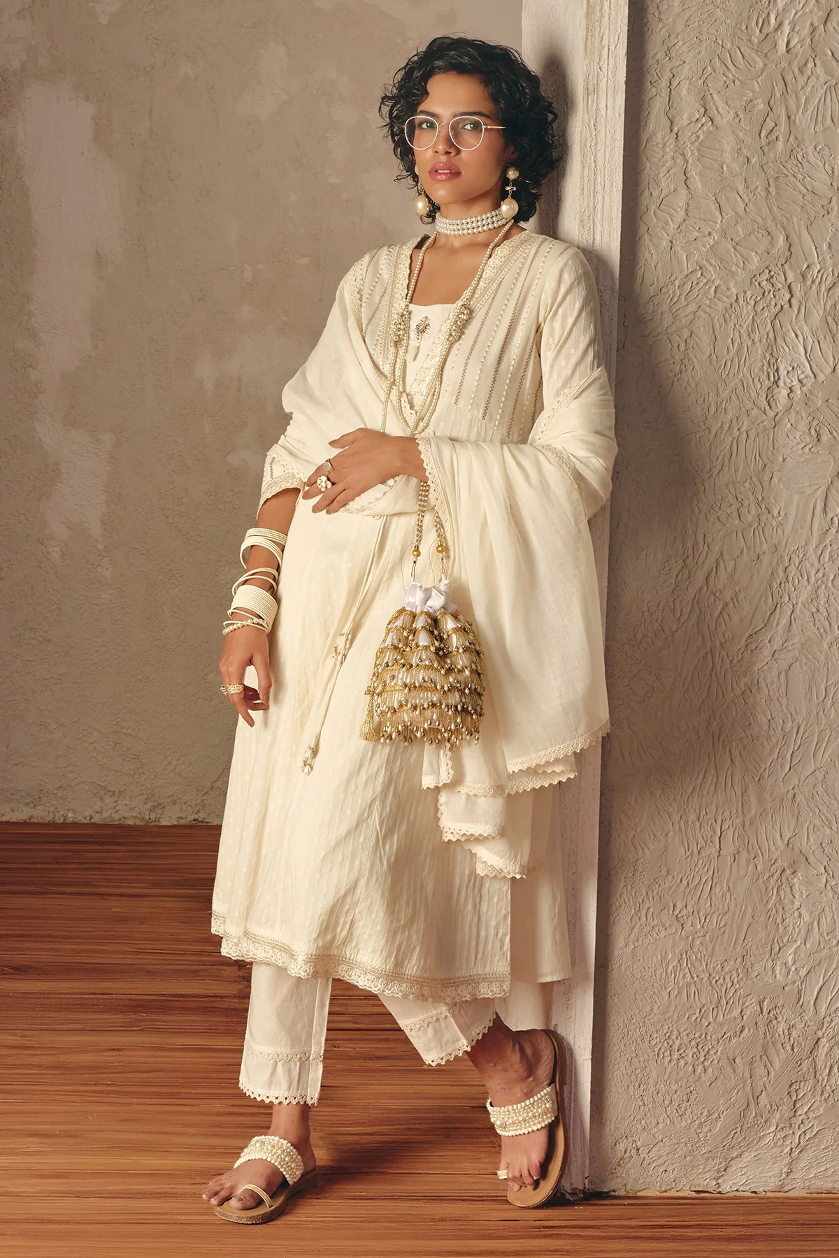 Cream Embellished Kurta 3 Pcs Set - Image 5