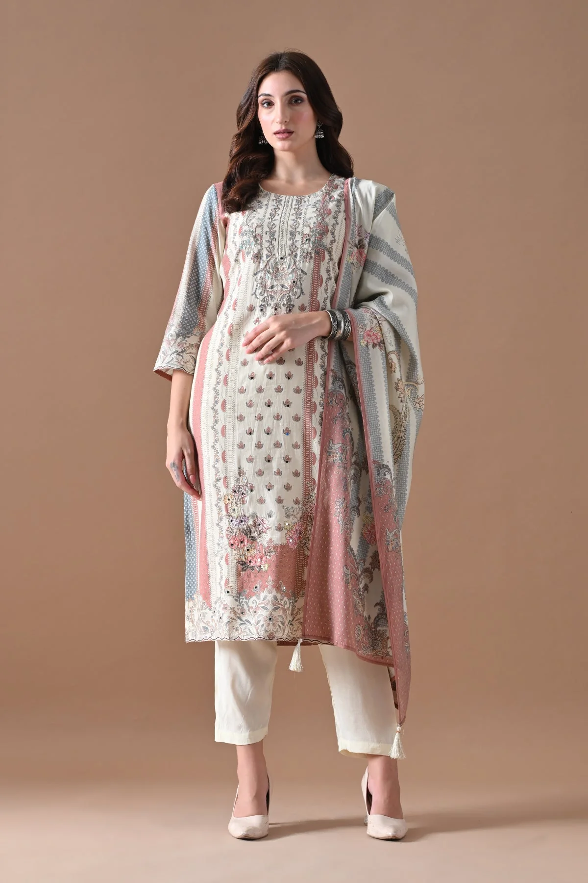 Cream Embellished Kurta 3 Pcs Set