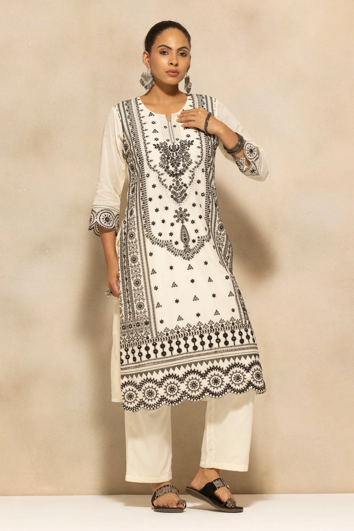 Cream Embroidered Kurta 3 Pcs Set - Image 7