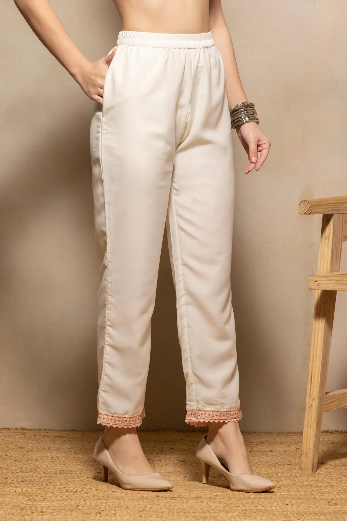 Cream Embroidered Kurta 3 Pcs Set - Image 6