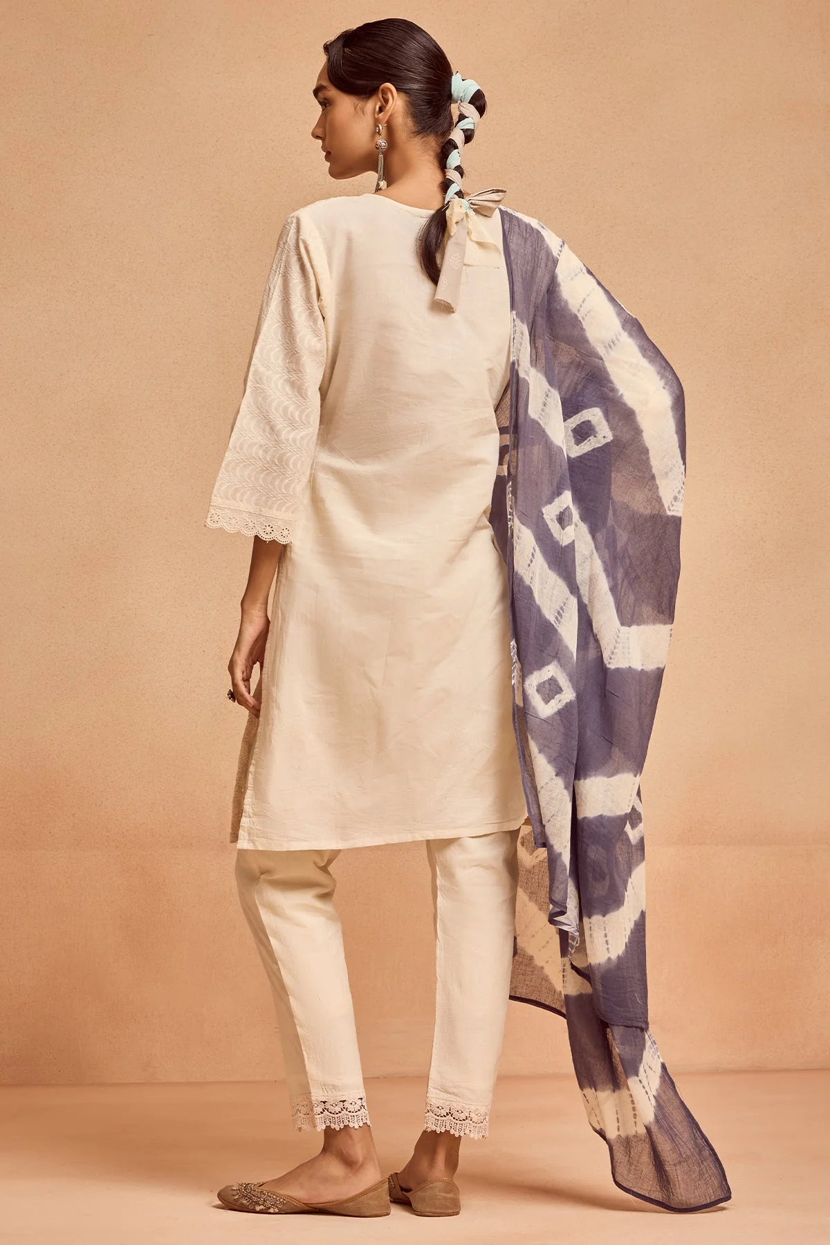 Cream Embroidered Kurta 3 Pcs Set - Image 4